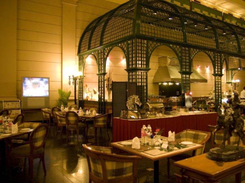 Le Meridien Bangalore Luaran gambar
