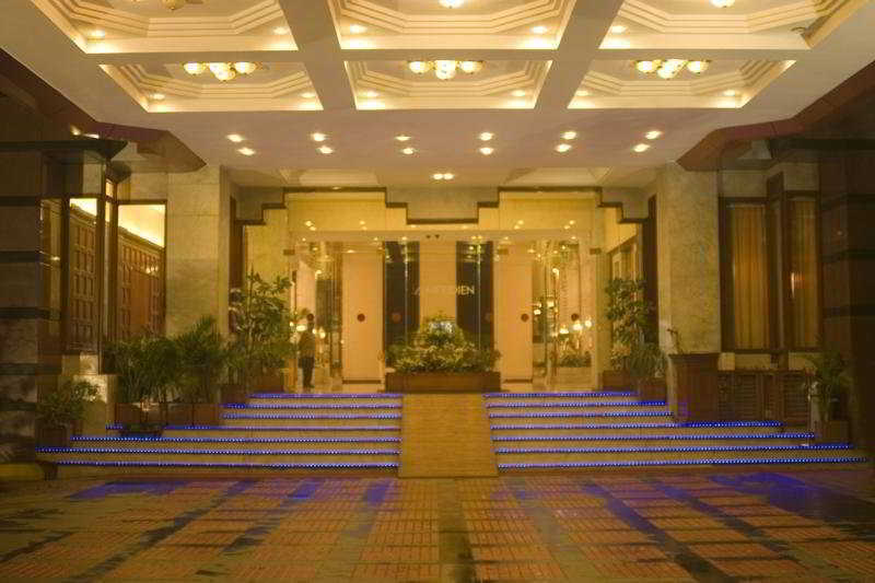 Le Meridien Bangalore Luaran gambar