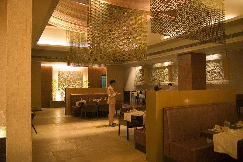 Le Meridien Bangalore Luaran gambar