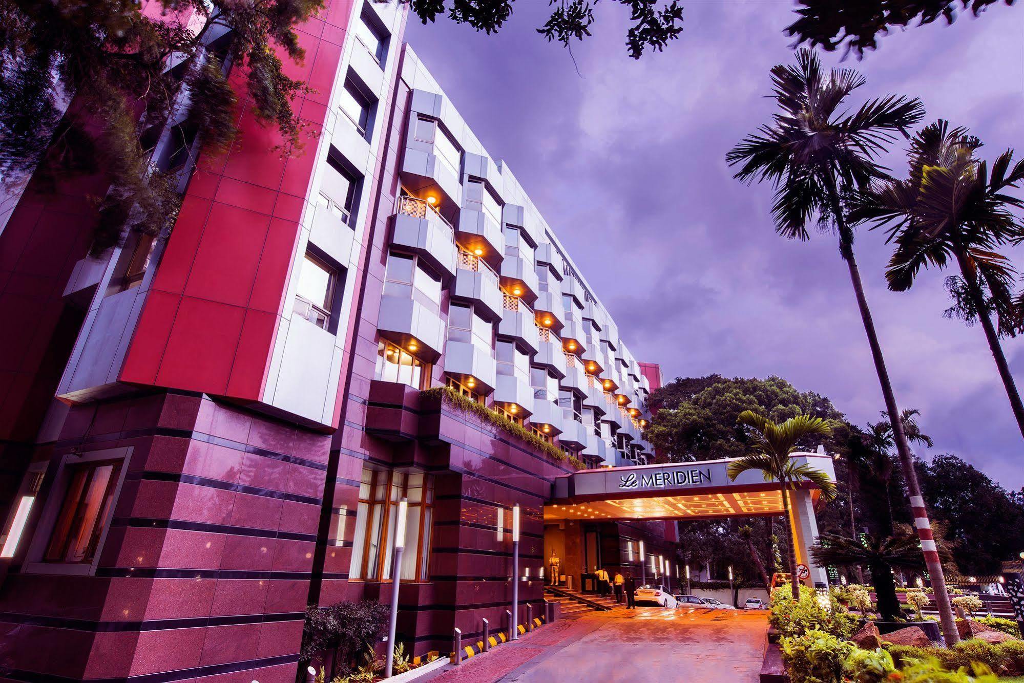Le Meridien Bangalore Luaran gambar