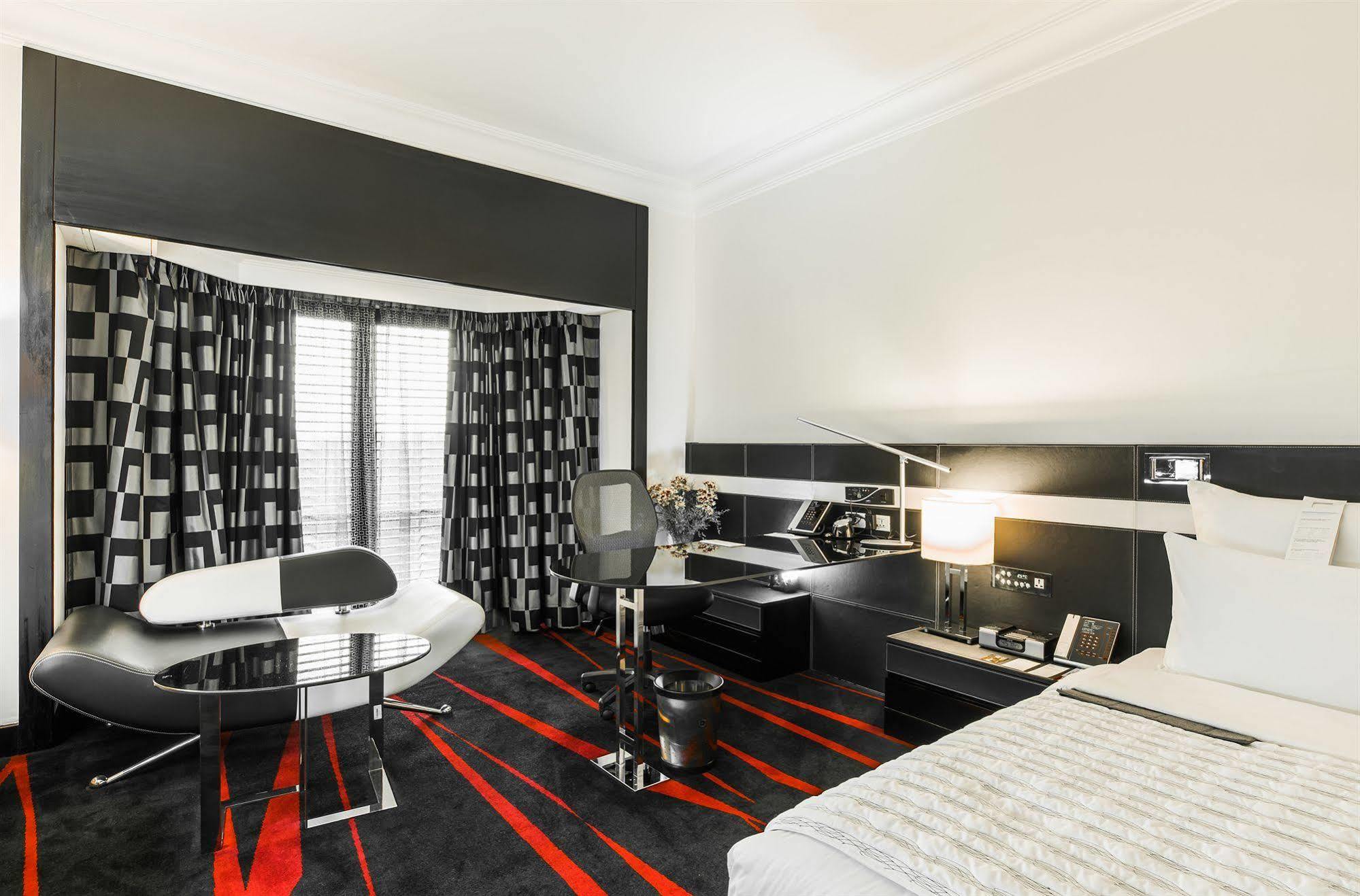 Le Meridien Bangalore Luaran gambar