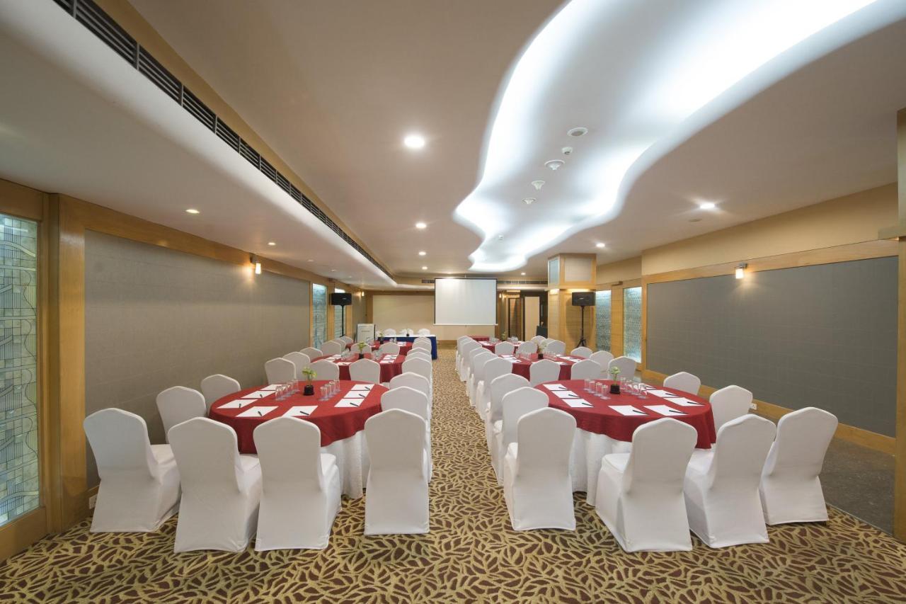 Le Meridien Bangalore Luaran gambar