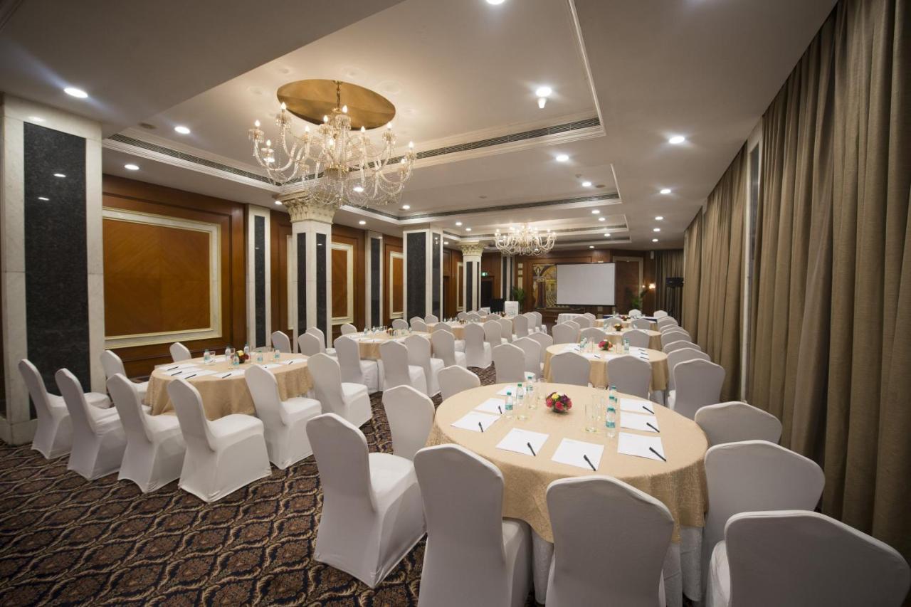 Le Meridien Bangalore Luaran gambar