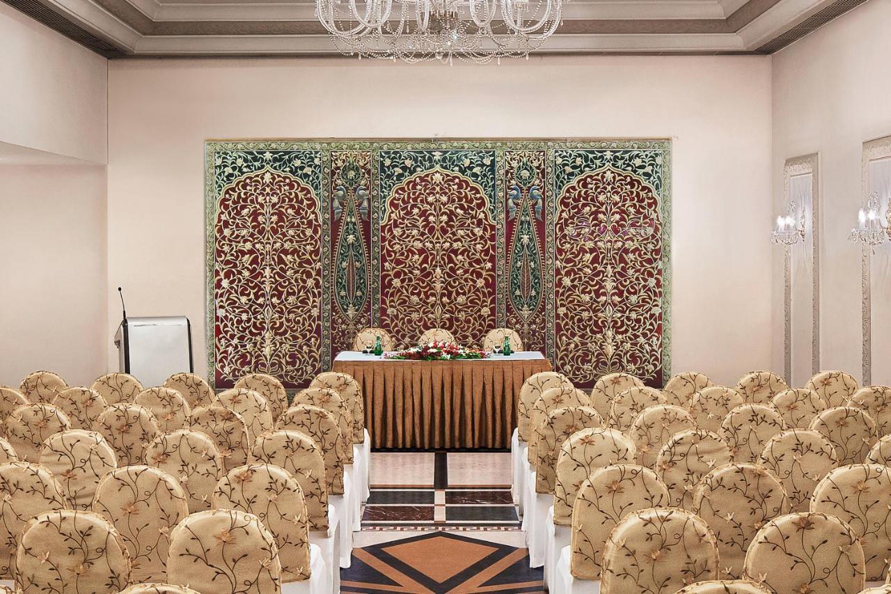 Le Meridien Bangalore Luaran gambar